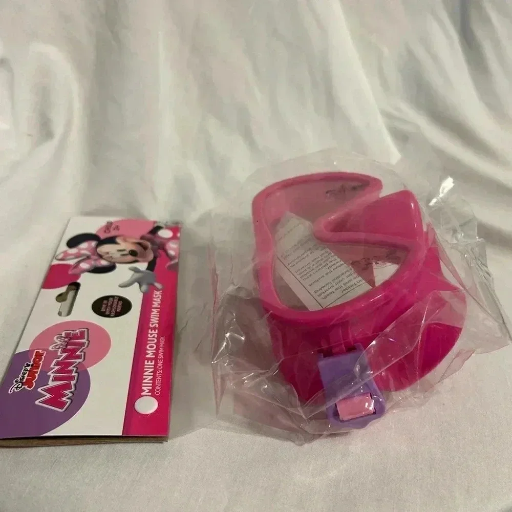 Minnie‎ Mouse swim mask